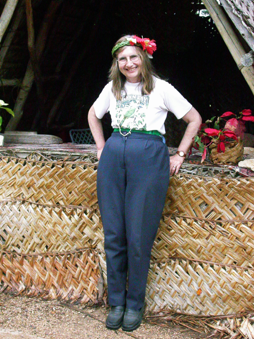 Janet Lewis - Hawaii 2003