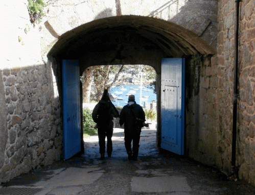 PA140425-Off-birding