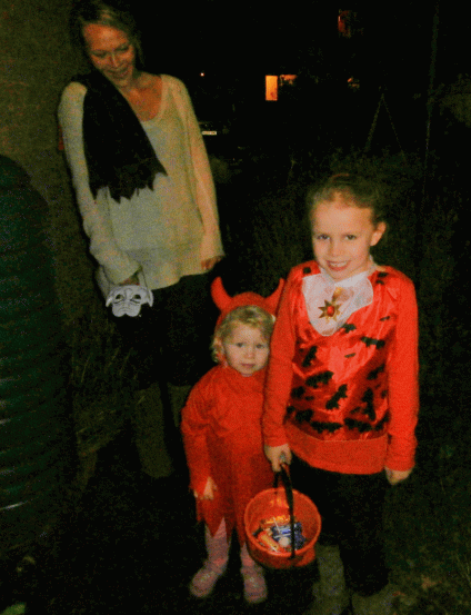 PA310649-Tabitha,-Cassie-an