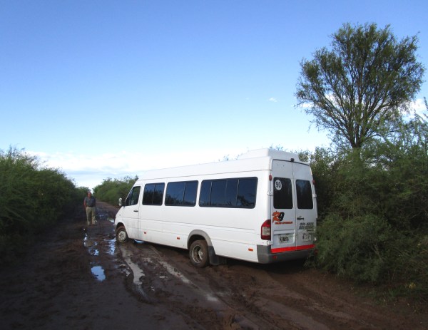 IMG_1118 bus stuck in mud