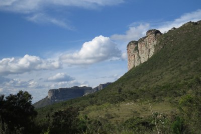 IMG_1063 rock outcrop