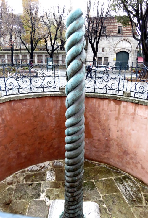 IMG_1494 spiral column